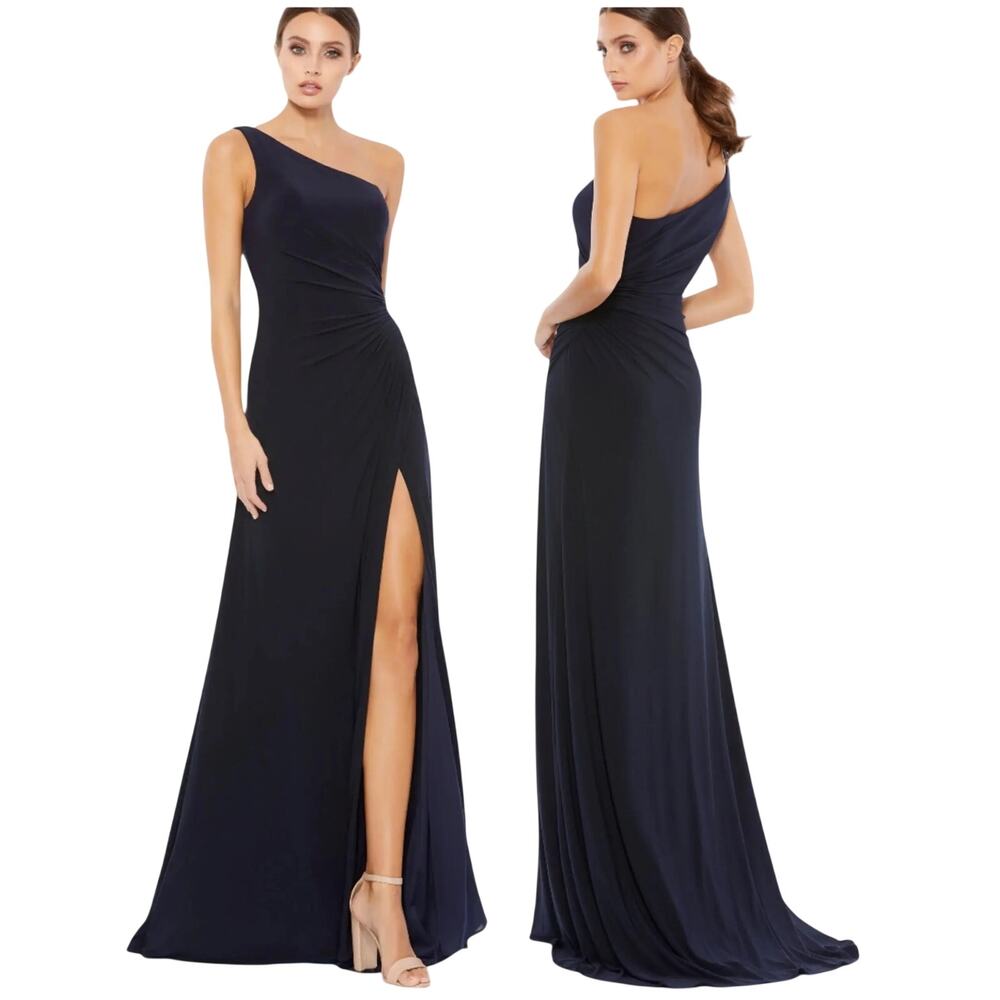 Mac Duggal NWT Navy One Shoulder Ruched Jersey Evening Gown Size 4 High Slit